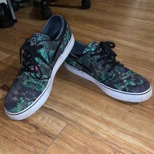 Nike SB Zoom Stefan Janoski shoes